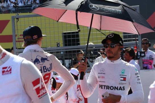 Lewis Hamilton (GBR) Mercedes AMG F1 W09.
07.10.2018. Formula 1 World Championship, Rd 17, Japanese Grand Prix, Suzuka, Japan, Race Day.
- www.xpbimages.com, EMail: requests@xpbimages.com - copy of publication required for printed pictures. Every used picture is fee-liable. © Copyright: Batchelor / XPB Images