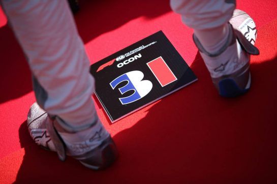 Esteban Ocon (FRA) Sahara Force India F1 VJM11.
07.10.2018. Formula 1 World Championship, Rd 17, Japanese Grand Prix, Suzuka, Japan, Race Day.
- www.xpbimages.com, EMail: requests@xpbimages.com - copy of publication required for printed pictures. Every used picture is fee-liable. © Copyright: Batchelor / XPB Images