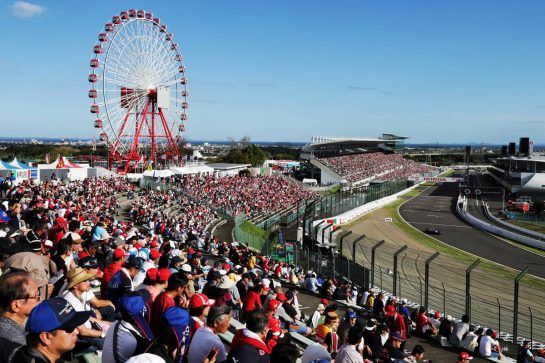 Esteban Ocon (FRA) Racing Point Force India F1 VJM11.
07.10.2018. Formula 1 World Championship, Rd 17, Japanese Grand Prix, Suzuka, Japan, Race Day.
- www.xpbimages.com, EMail: requests@xpbimages.com - copy of publication required for printed pictures. Every used picture is fee-liable. © Copyright: Moy / XPB Images