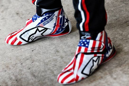 Alpinestars racing boots of Romain Grosjean (FRA) Haas F1 Team.
19.10.2018. Formula 1 World Championship, Rd 18, United States Grand Prix, Austin, Texas, USA, Practice Day.
- www.xpbimages.com, EMail: requests@xpbimages.com - copy of publication required for printed pictures. Every used picture is fee-liable. © Copyright: Batchelor / XPB Images
