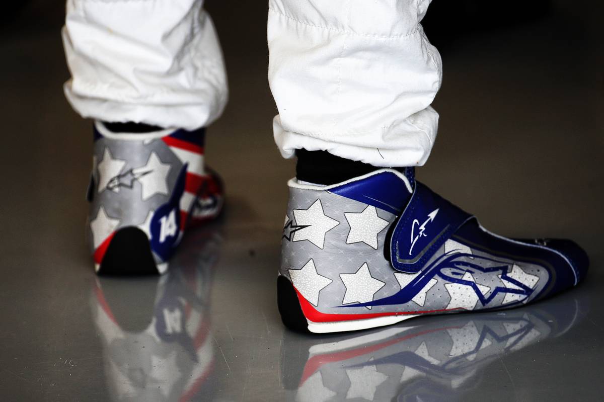 United States themes racing boots of Fernando Alonso (ESP) McLaren.