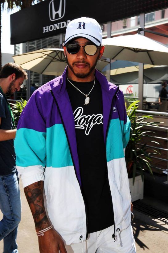 Lewis Hamilton (GBR) Mercedes AMG F1.
25.10.2018. Formula 1 World Championship, Rd 19, Mexican Grand Prix, Mexico City, Mexico, Preparation Day.
- www.xpbimages.com, EMail: requests@xpbimages.com - copy of publication required for printed pictures. Every used picture is fee-liable. © Copyright: Moy / XPB Images