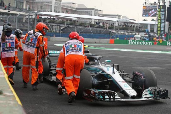 Valtteri Bottas (FIN) Mercedes AMG F1 
27.10.2018. Formula 1 World Championship, Rd 19, Mexican Grand Prix, Mexico City, Mexico, Qualifying Day.
- www.xpbimages.com, EMail: requests@xpbimages.com - copy of publication required for printed pictures. Every used picture is fee-liable. © Copyright: Charniaux / XPB Images