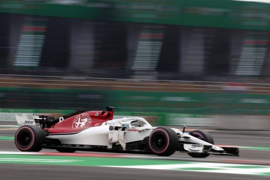 Marcus Ericsson (SWE) Sauber F1 Team 
27.10.2018. Formula 1 World Championship, Rd 19, Mexican Grand Prix, Mexico City, Mexico, Qualifying Day.
- www.xpbimages.com, EMail: requests@xpbimages.com - copy of publication required for printed pictures. Every used picture is fee-liable. © Copyright: Charniaux / XPB Images