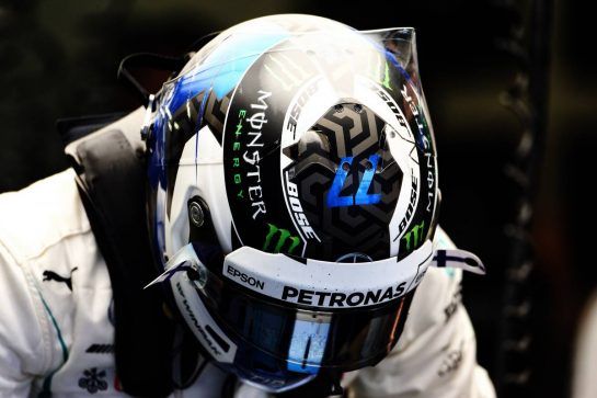 Valtteri Bottas (FIN) Mercedes AMG F1.
27.10.2018. Formula 1 World Championship, Rd 19, Mexican Grand Prix, Mexico City, Mexico, Qualifying Day.
- www.xpbimages.com, EMail: requests@xpbimages.com - copy of publication required for printed pictures. Every used picture is fee-liable. © Copyright: Moy / XPB Images