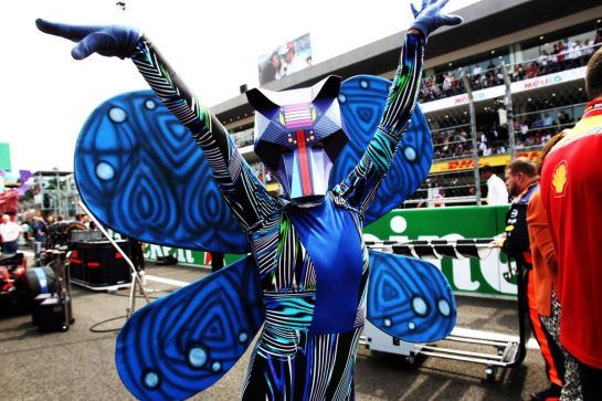 Grid atmosphere.
28.10.2018. Formula 1 World Championship, Rd 19, Mexican Grand Prix, Mexico City, Mexico, Race Day.
- www.xpbimages.com, EMail: requests@xpbimages.com - copy of publication required for printed pictures. Every used picture is fee-liable. © Copyright: Photo4 / XPB Images