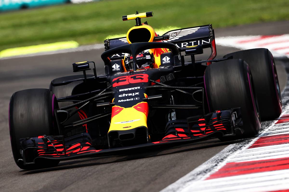 Max Verstappen (NLD) Red Bull Racing RB14.