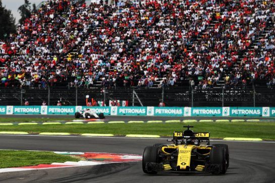 Nico Hulkenberg (GER) Renault Sport F1 Team RS18.
28.10.2018. Formula 1 World Championship, Rd 19, Mexican Grand Prix, Mexico City, Mexico, Race Day.
- www.xpbimages.com, EMail: requests@xpbimages.com - copy of publication required for printed pictures. Every used picture is fee-liable. © Copyright: Moy / XPB Images
