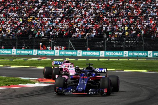 Brendon Hartley (NZL) Scuderia Toro Rosso STR13.
28.10.2018. Formula 1 World Championship, Rd 19, Mexican Grand Prix, Mexico City, Mexico, Race Day.
- www.xpbimages.com, EMail: requests@xpbimages.com - copy of publication required for printed pictures. Every used picture is fee-liable. © Copyright: Moy / XPB Images