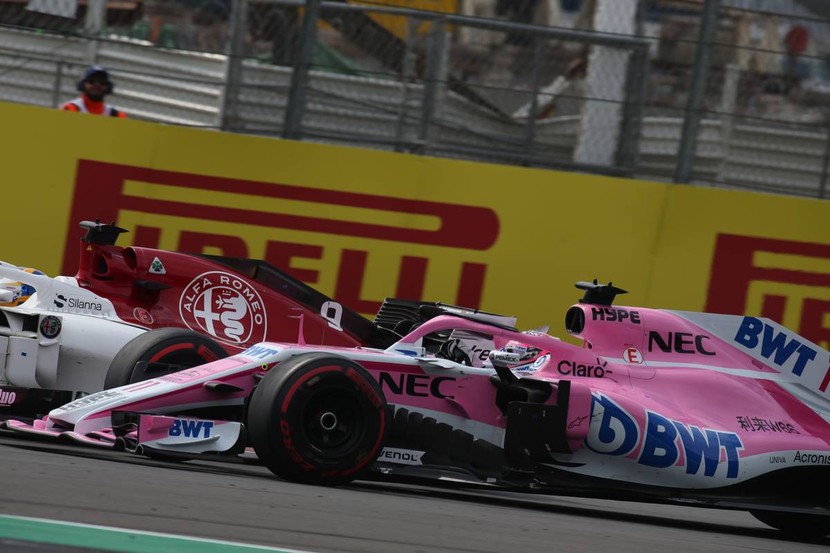 Sergio Perez (MEX) Racing Point Force India F1 VJM11.