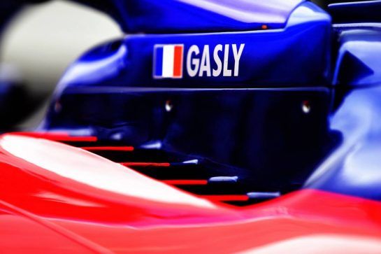 Pierre Gasly (FRA) Scuderia Toro Rosso STR13.
08.11.2018. Formula 1 World Championship, Rd 20, Brazilian Grand Prix, Sao Paulo, Brazil, Preparation Day.
- www.xpbimages.com, EMail: requests@xpbimages.com - copy of publication required for printed pictures. Every used picture is fee-liable. © Copyright: Moy / XPB Images