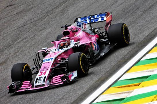 Nicholas Latifi (CDN) Racing Point Force India F1 VJM11 Development Driver.
09.11.2018. Formula 1 World Championship, Rd 20, Brazilian Grand Prix, Sao Paulo, Brazil, Practice Day.
- www.xpbimages.com, EMail: requests@xpbimages.com - copy of publication required for printed pictures. Every used picture is fee-liable. © Copyright: Moy / XPB Images