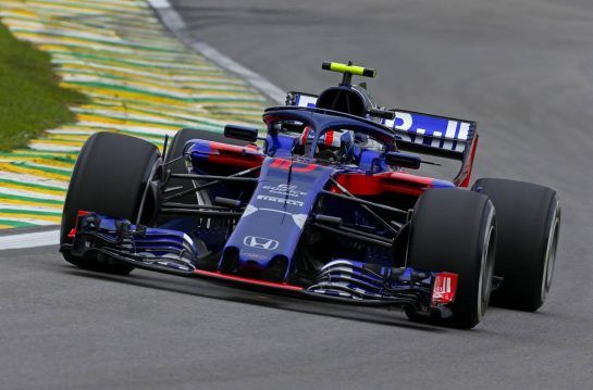 Pierre Gasly (FRA) Scuderia Toro Rosso 
09.11.2018. Formula 1 World Championship, Rd 20, Brazilian Grand Prix, Sao Paulo, Brazil, Practice Day.
- www.xpbimages.com, EMail: requests@xpbimages.com - copy of publication required for printed pictures. Every used picture is fee-liable. © Copyright: Charniaux / XPB Images