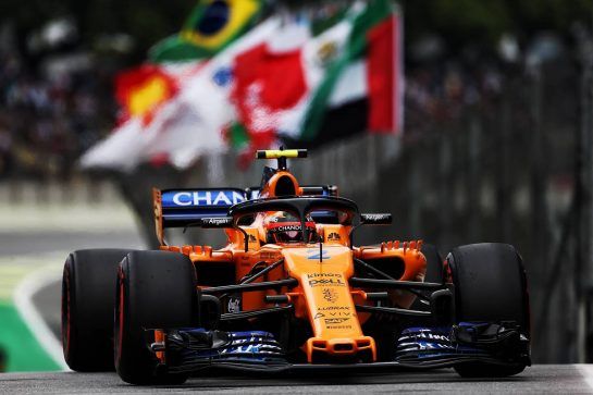 Stoffel Vandoorne (BEL) McLaren MCL33.
10.11.2018. Formula 1 World Championship, Rd 20, Brazilian Grand Prix, Sao Paulo, Brazil, Qualifying Day.
- www.xpbimages.com, EMail: requests@xpbimages.com - copy of publication required for printed pictures. Every used picture is fee-liable. © Copyright: Moy / XPB Images