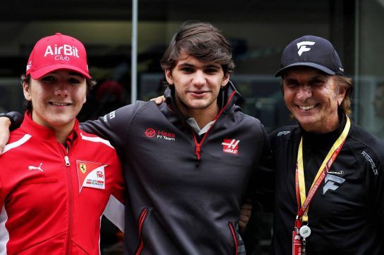 (L to R): Enzo Fittiapldi (BRA) Ferrari Academy Driver with Pietro Fittipaldi (BRA) Haas F1 Team Test Driver and Emerson Fittipaldi (BRA).
10.11.2018. Formula 1 World Championship, Rd 20, Brazilian Grand Prix, Sao Paulo, Brazil, Qualifying Day.
- www.xpbimages.com, EMail: requests@xpbimages.com - copy of publication required for printed pictures. Every used picture is fee-liable. © Copyright: Photo4 / XPB Images
