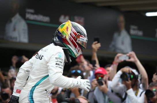Lewis Hamilton (GBR) Mercedes AMG F1  
11.11.2018. Formula 1 World Championship, Rd 20, Brazilian Grand Prix, Sao Paulo, Brazil, Race Day.
- www.xpbimages.com, EMail: requests@xpbimages.com - copy of publication required for printed pictures. Every used picture is fee-liable. © Copyright: Charniaux / XPB Images