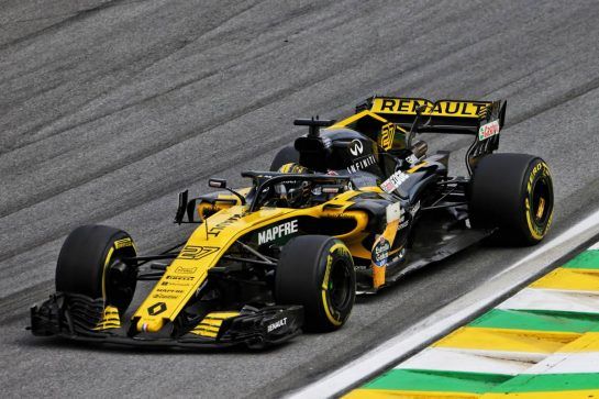 Nico Hulkenberg (GER) Renault Sport F1 Team RS18.
11.11.2018. Formula 1 World Championship, Rd 20, Brazilian Grand Prix, Sao Paulo, Brazil, Race Day.
- www.xpbimages.com, EMail: requests@xpbimages.com - copy of publication required for printed pictures. Every used picture is fee-liable. © Copyright: Moy / XPB Images