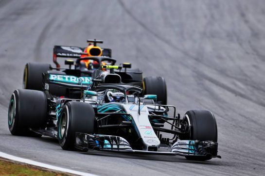 Valtteri Bottas (FIN) Mercedes AMG F1 W09.
11.11.2018. Formula 1 World Championship, Rd 20, Brazilian Grand Prix, Sao Paulo, Brazil, Race Day.
- www.xpbimages.com, EMail: requests@xpbimages.com - copy of publication required for printed pictures. Every used picture is fee-liable. © Copyright: Charniaux / XPB Images