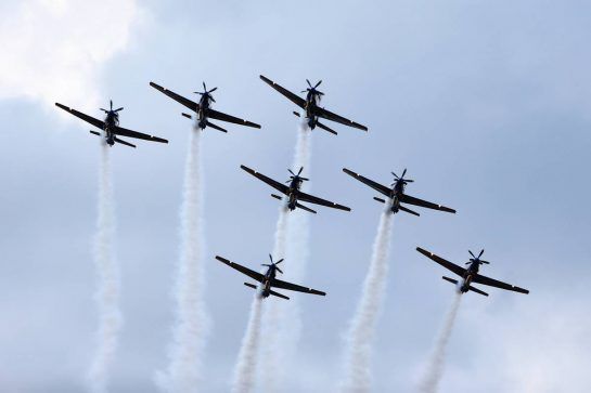 Circuit atmosphere - air display over the grid.
11.11.2018. Formula 1 World Championship, Rd 20, Brazilian Grand Prix, Sao Paulo, Brazil, Race Day.
- www.xpbimages.com, EMail: requests@xpbimages.com - copy of publication required for printed pictures. Every used picture is fee-liable. © Copyright: Moy / XPB Images