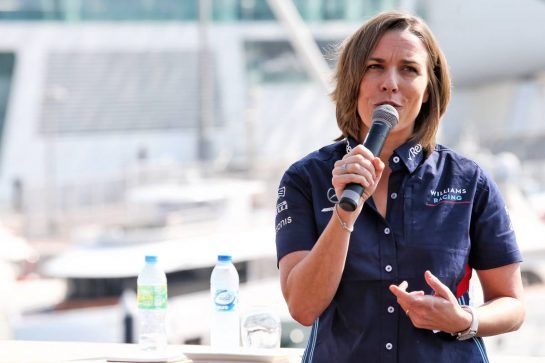 Claire Williams (GBR) Williams Deputy Team Principal.
22.11.2018. Formula 1 World Championship, Rd 21, Abu Dhabi Grand Prix, Yas Marina Circuit, Abu Dhabi, Preparation Day.
- www.xpbimages.com, EMail: requests@xpbimages.com - copy of publication required for printed pictures. Every used picture is fee-liable. © Copyright: Batchelor / XPB Images