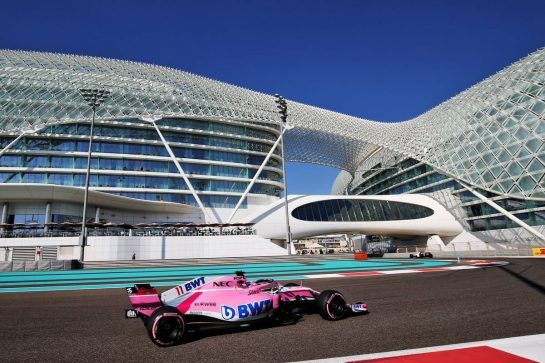 Sergio Perez (MEX) Racing Point Force India F1 VJM11.
23.11.2018. Formula 1 World Championship, Rd 21, Abu Dhabi Grand Prix, Yas Marina Circuit, Abu Dhabi, Practice Day.
- www.xpbimages.com, EMail: requests@xpbimages.com - copy of publication required for printed pictures. Every used picture is fee-liable. © Copyright: Moy / XPB Images