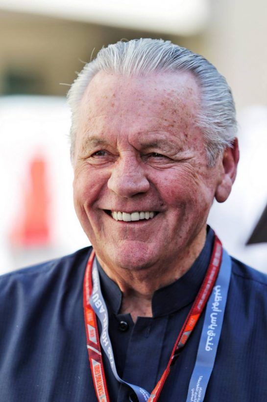 Alan Jones (AUS).
23.11.2018. Formula 1 World Championship, Rd 21, Abu Dhabi Grand Prix, Yas Marina Circuit, Abu Dhabi, Practice Day.
- www.xpbimages.com, EMail: requests@xpbimages.com - copy of publication required for printed pictures. Every used picture is fee-liable. © Copyright: Batchelor / XPB Images