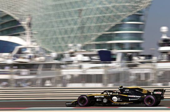 Carlos Sainz Jr (ESP) Renault F1 Team 
23.11.2018. Formula 1 World Championship, Rd 21, Abu Dhabi Grand Prix, Yas Marina Circuit, Abu Dhabi, Practice Day.
- www.xpbimages.com, EMail: requests@xpbimages.com - copy of publication required for printed pictures. Every used picture is fee-liable. © Copyright: Charniaux / XPB Images