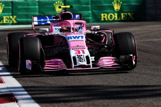 Esteban Ocon (FRA) Racing Point Force India F1 VJM11.
23.11.2018. Formula 1 World Championship, Rd 21, Abu Dhabi Grand Prix, Yas Marina Circuit, Abu Dhabi, Practice Day.
- www.xpbimages.com, EMail: requests@xpbimages.com - copy of publication required for printed pictures. Every used picture is fee-liable. © Copyright: Photo4 / XPB Images