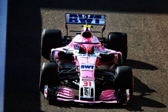 Esteban Ocon (FRA) Racing Point Force India F1 VJM11.
23.11.2018. Formula 1 World Championship, Rd 21, Abu Dhabi Grand Prix, Yas Marina Circuit, Abu Dhabi, Practice Day.
- www.xpbimages.com, EMail: requests@xpbimages.com - copy of publication required for printed pictures. Every used picture is fee-liable. © Copyright: Photo4 / XPB Images
