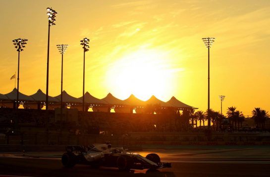 Lance Stroll (CDN) Williams F1 Team
24.11.2018. Formula 1 World Championship, Rd 21, Abu Dhabi Grand Prix, Yas Marina Circuit, Abu Dhabi, Qualifying Day.
- www.xpbimages.com, EMail: requests@xpbimages.com - copy of publication required for printed pictures. Every used picture is fee-liable. © Copyright: Charniaux / XPB Images