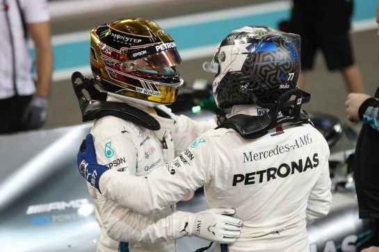 Lewis Hamilton (GBR) Mercedes AMG F1 W09 and Valtteri Bottas (FIN) Mercedes AMG F1.
24.11.2018. Formula 1 World Championship, Rd 21, Abu Dhabi Grand Prix, Yas Marina Circuit, Abu Dhabi, Qualifying Day.
- www.xpbimages.com, EMail: requests@xpbimages.com - copy of publication required for printed pictures. Every used picture is fee-liable. © Copyright: Batchelor / XPB Images