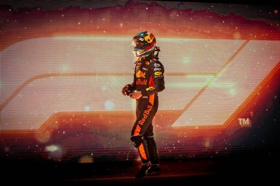 Daniel Ricciardo (AUS) Red Bull Racing in parc ferme.
25.11.2018. Formula 1 World Championship, Rd 21, Abu Dhabi Grand Prix, Yas Marina Circuit, Abu Dhabi, Race Day.
- www.xpbimages.com, EMail: requests@xpbimages.com - copy of publication required for printed pictures. Every used picture is fee-liable. © Copyright: Bearne / XPB Images