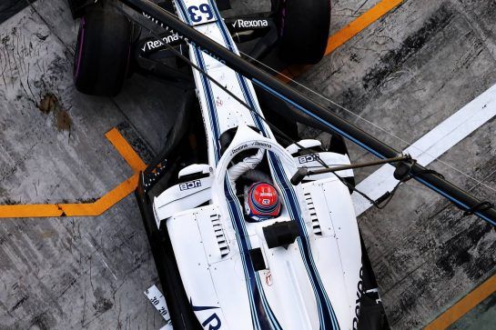 George Russell (GBR) Williams FW41.
27.11.2018. Formula 1 Testing, Yas Marina Circuit, Abu Dhabi, Wednesday.
- www.xpbimages.com, EMail: requests@xpbimages.com - copy of publication required for printed pictures. Every used picture is fee-liable. © Copyright: Moy / XPB Images