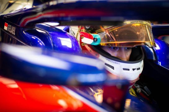 Sean Gelael (IDN) Scuderia Toro Rosso STR13 Test Driver.
27.11.2018. Formula 1 Testing, Yas Marina Circuit, Abu Dhabi, Wednesday.
- www.xpbimages.com, EMail: requests@xpbimages.com - copy of publication required for printed pictures. Every used picture is fee-liable. © Copyright: Bearne / XPB Images