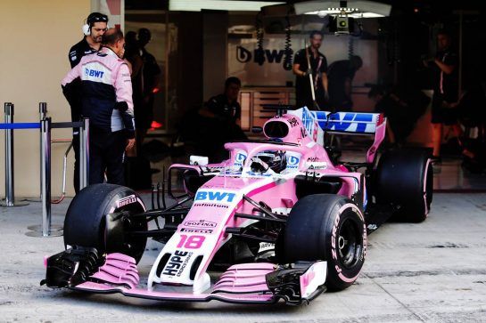 Lance Stroll (CDN) Racing Point Force India F1 VJM11 leaves the pits.
27.11.2018. Formula 1 Testing, Yas Marina Circuit, Abu Dhabi, Wednesday.
- www.xpbimages.com, EMail: requests@xpbimages.com - copy of publication required for printed pictures. Every used picture is fee-liable. © Copyright: Moy / XPB Images