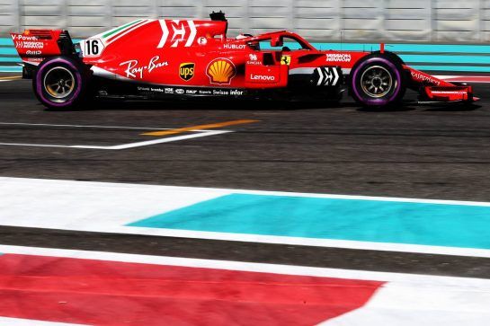 Kimi Raikkonen (FIN) Sauber C37.
28.11.2018. Formula 1 Testing, Yas Marina Circuit, Abu Dhabi, Wednesday.
- www.xpbimages.com, EMail: requests@xpbimages.com - copy of publication required for printed pictures. Every used picture is fee-liable. © Copyright: Moy / XPB Images