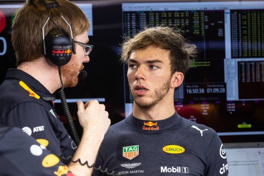 Pierre Gasly (FRA) Red Bull Racing.
28.11.2018. Formula 1 Testing, Yas Marina Circuit, Abu Dhabi, Wednesday.
- www.xpbimages.com, EMail: requests@xpbimages.com - copy of publication required for printed pictures. Every used picture is fee-liable. © Copyright: Bearne / XPB Images