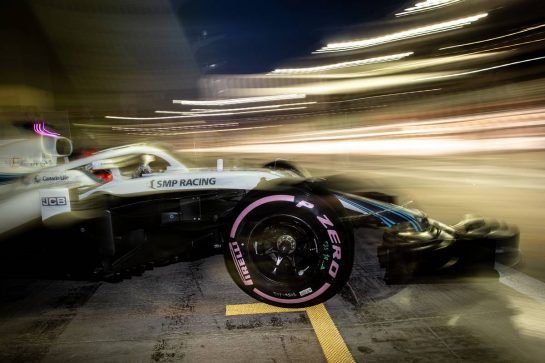 George Russell (GBR) Williams FW41.
28.11.2018. Formula 1 Testing, Yas Marina Circuit, Abu Dhabi, Wednesday.
- www.xpbimages.com, EMail: requests@xpbimages.com - copy of publication required for printed pictures. Every used picture is fee-liable. © Copyright: Bearne / XPB Images