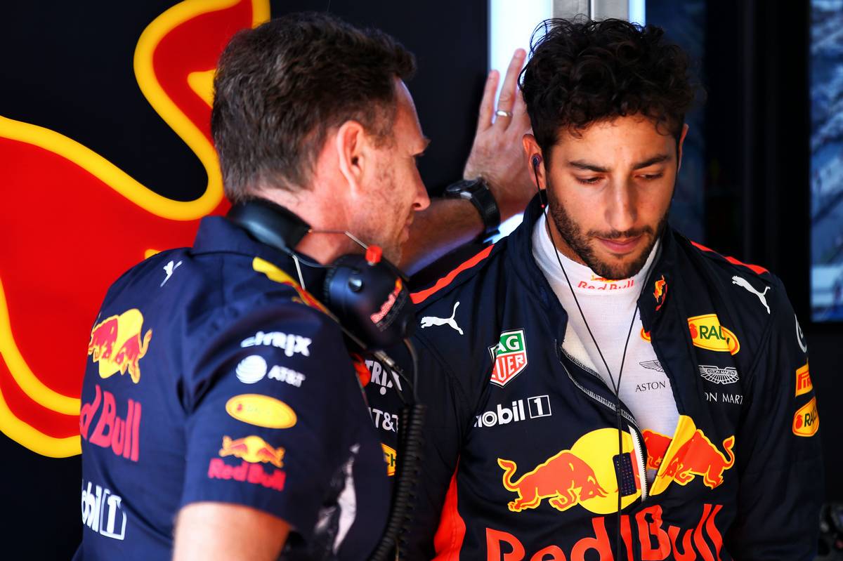 Christian Horner (GBR) Red Bull Racing Team Principal with Daniel Ricciardo (AUS) Red Bull Racing