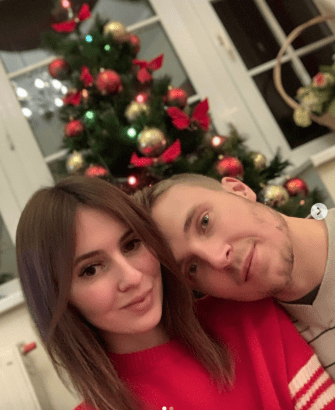 he won't be on the grid in Melbourne, but Sergey Sirotkin spent the New Year in good company.