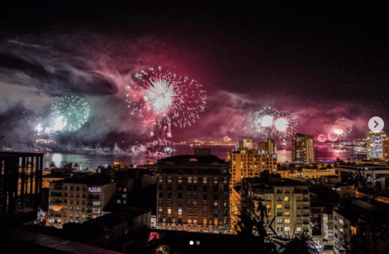 The Finn was treated to some spectacular fireworks in Valparaiso.