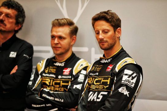 Romain Grosjean (FRA) Haas F1 Team with Kevin Magnussen (DEN) Haas F1 Team.
27.02.2019. Haas F1 Team Livery Unveil, The Royal Automobile Club, London, England.
- www.xpbimages.com, EMail: requests@xpbimages.com - copy of publication required for printed pictures. Every used picture is fee-liable. © Copyright: Batchelor / XPB Images