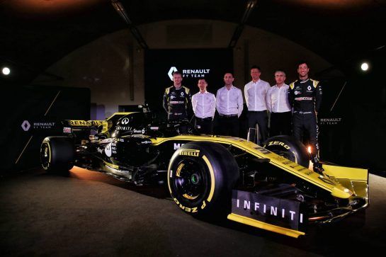 (L to R): Nico Hulkenberg (GER) Renault Sport F1 Team; Remi Taffin (FRA) Renault Sport F1 Engine Technical Director; Cyril Abiteboul (FRA) Renault Sport F1 Managing Director; Marcin Budkowski (POL) Renault Sport F1 Team Executive Director; Nick Chester (GBR) Renault Sport F1 Team Chassis Technical Director; Daniel Ricciardo (AUS) Renault Sport F1 Team.
12.02.2019. Renault Sport F1 Team RS19 Launch, Enstone England. Tuesday.
- www.xpbimages.com, EMail: requests@xpbimages.com - copy of publication required for printed pictures. Every used picture is fee-liable. © Copyright: Batchelor / XPB Images