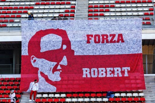 A banner for Robert Kubica (POL) Williams Racing.
18.02.2019. Formula One Testing, Day One, Barcelona, Spain. Monday.
- www.xpbimages.com, EMail: requests@xpbimages.com - copy of publication required for printed pictures. Every used picture is fee-liable. © Copyright: Batchelor / XPB Images