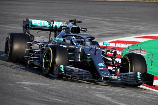 Valtteri Bottas (FIN) Mercedes AMG F1 W10.
18.02.2019. Formula One Testing, Day One, Barcelona, Spain. Monday.
- www.xpbimages.com, EMail: requests@xpbimages.com - copy of publication required for printed pictures. Every used picture is fee-liable. © Copyright: Charniaux / XPB Images