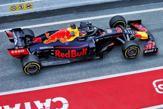 Max Verstappen (NLD) Red Bull Racing RB14.
18.02.2019. Formula One Testing, Day One, Barcelona, Spain. Monday.
- www.xpbimages.com, EMail: requests@xpbimages.com - copy of publication required for printed pictures. Every used picture is fee-liable. © Copyright: Bearne / XPB Images