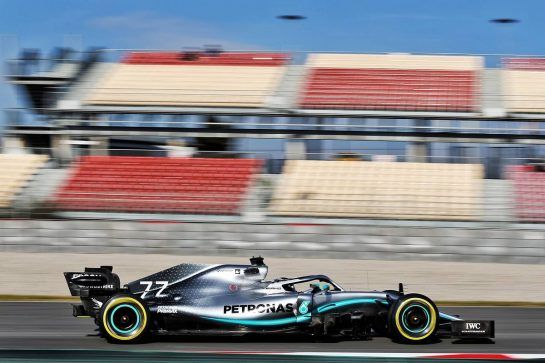Valtteri Bottas (FIN) Mercedes AMG F1 W10.
18.02.2019. Formula One Testing, Day One, Barcelona, Spain. Monday.
- www.xpbimages.com, EMail: requests@xpbimages.com - copy of publication required for printed pictures. Every used picture is fee-liable. © Copyright: Charniaux / XPB Images