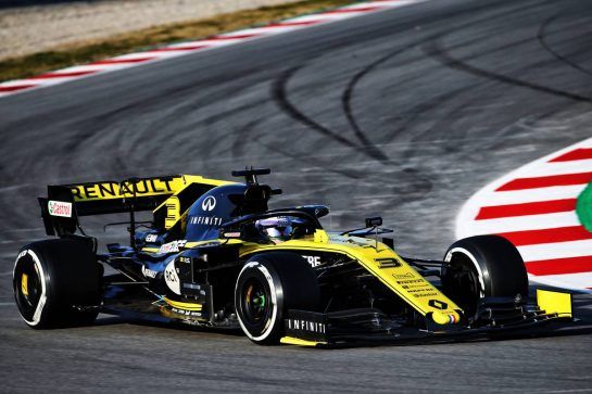Daniel Ricciardo (AUS) Renault Sport F1 Team RS19.
18.02.2019. Formula One Testing, Day One, Barcelona, Spain. Monday.
- www.xpbimages.com, EMail: requests@xpbimages.com - copy of publication required for printed pictures. Every used picture is fee-liable. © Copyright: Batchelor / XPB Images