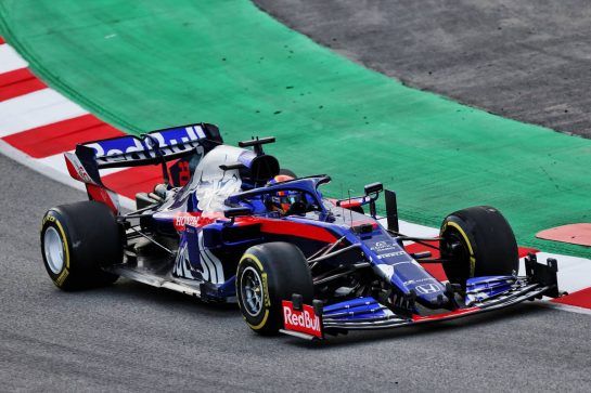Alexander Albon (THA) Scuderia Toro Rosso STR14.
19.02.2019. Formula One Testing, Day Two, Barcelona, Spain. Tuesday.
- www.xpbimages.com, EMail: requests@xpbimages.com - copy of publication required for printed pictures. Every used picture is fee-liable. © Copyright: Moy / XPB Images