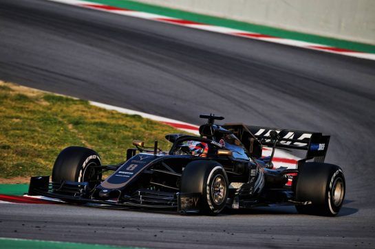 Romain Grosjean (FRA) Haas F1 Team VF-19.
20.02.2019. Formula One Testing, Day Three, Barcelona, Spain. Wednesday.
- www.xpbimages.com, EMail: requests@xpbimages.com - copy of publication required for printed pictures. Every used picture is fee-liable. © Copyright: Batchelor / XPB Images